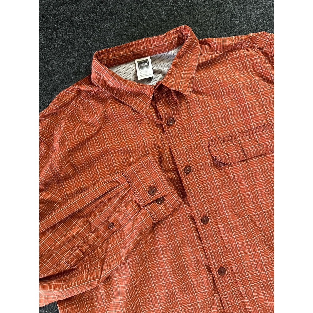 The North Face Mens XL Vented‎ Roll Tab Hiking Button Up Shirt Orange Plaid